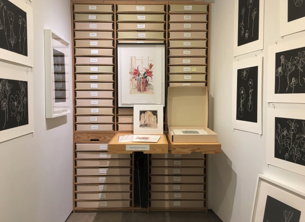 5 Panel Pull-out Art Storage Rack, How to Store Paintings Safely